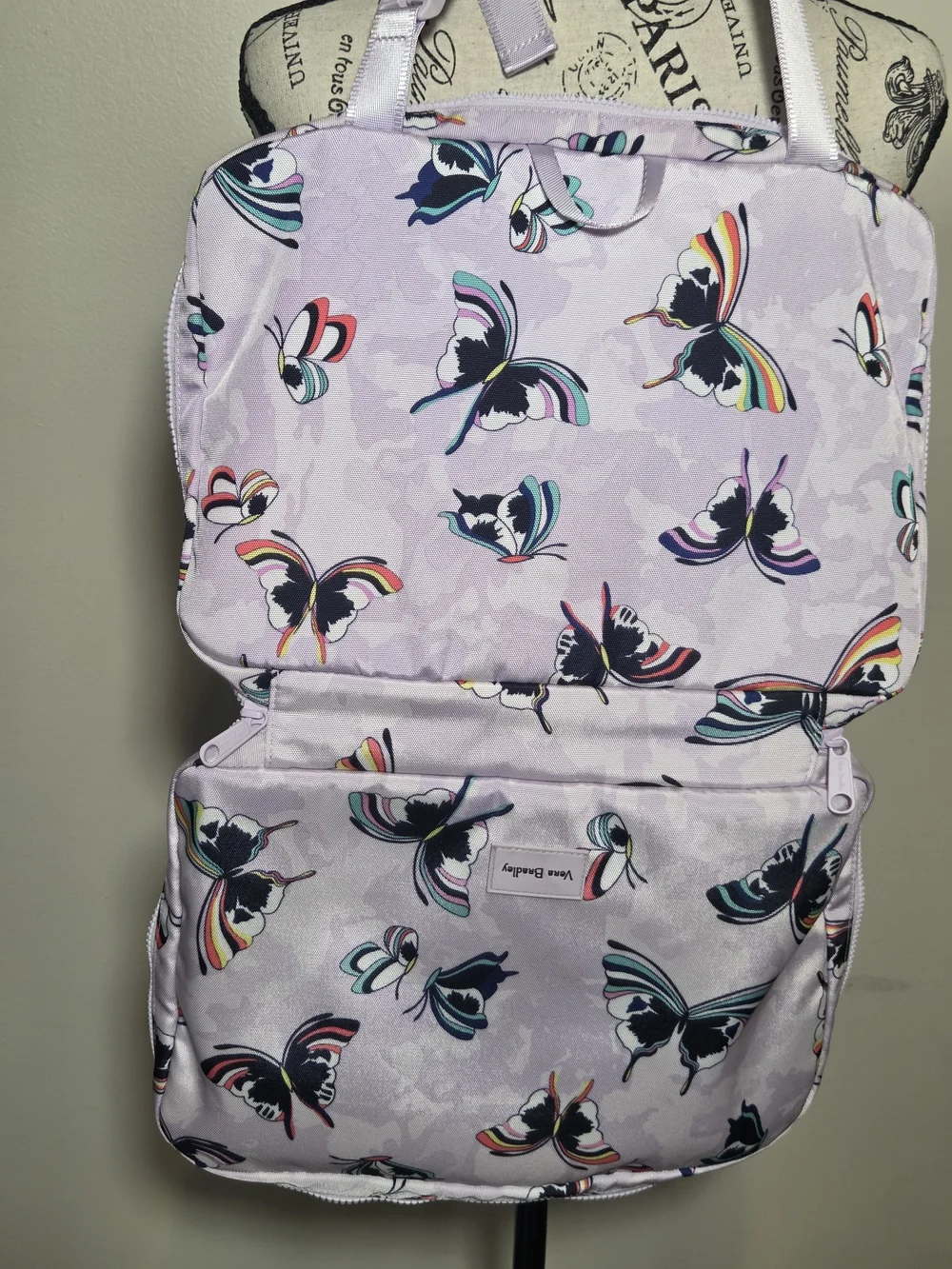 Vera Bradley ReActive Seat Hanging Organizer in Lavender Butterflies.  NWT